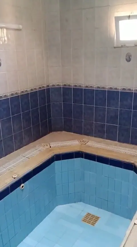 52 No'lu Villa video turu: giriş, salon, mutfak, odalar, banyo ve termal havuz